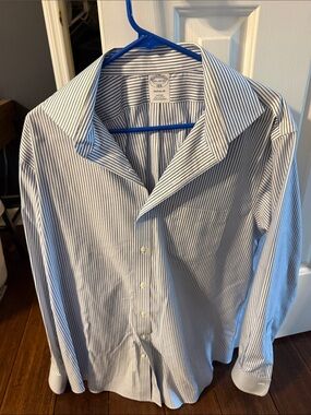 Brooks Brothers Men's Blue and White Pinstripe Dress Shirt